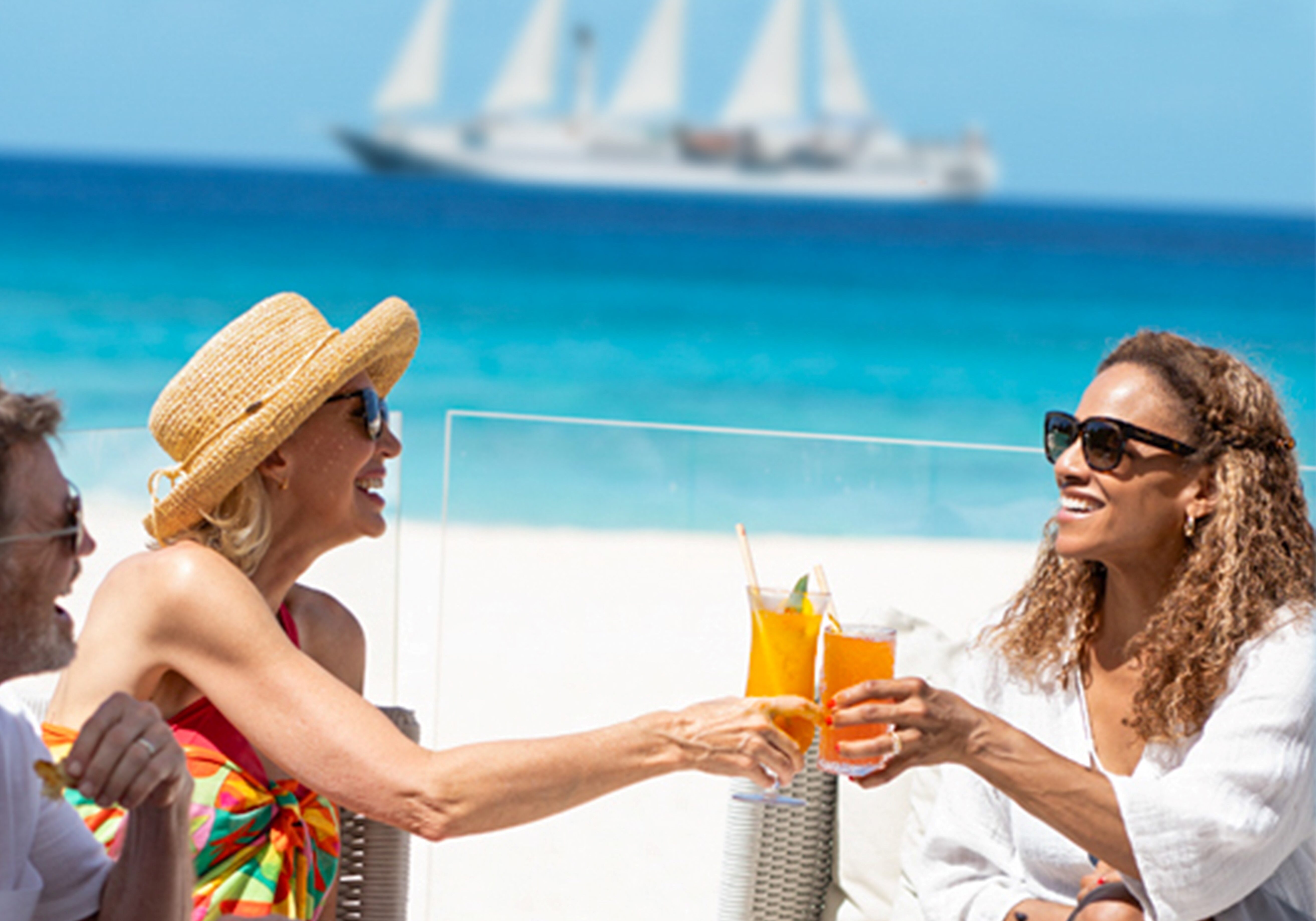 WAVE_Savi_Beach_Club_resize